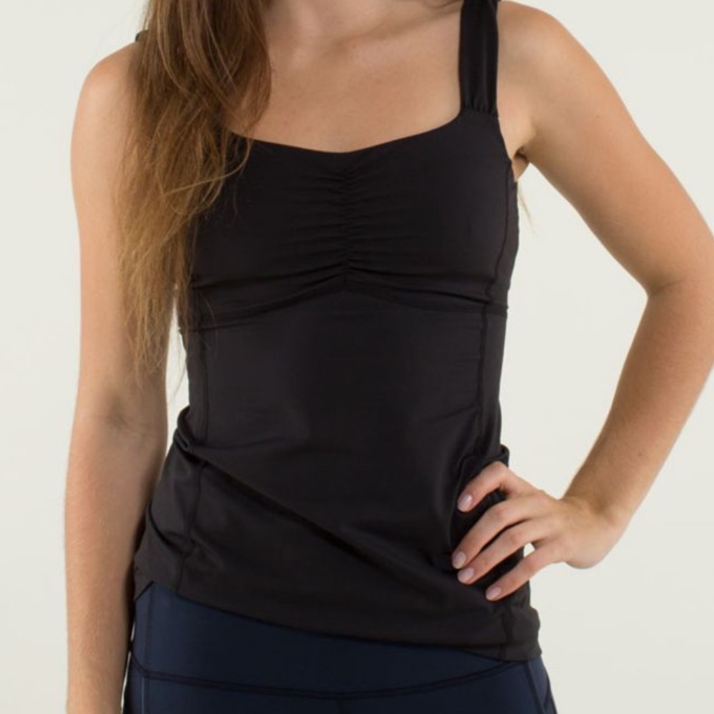 NWOT Lululemon Aria Tank II Black 4